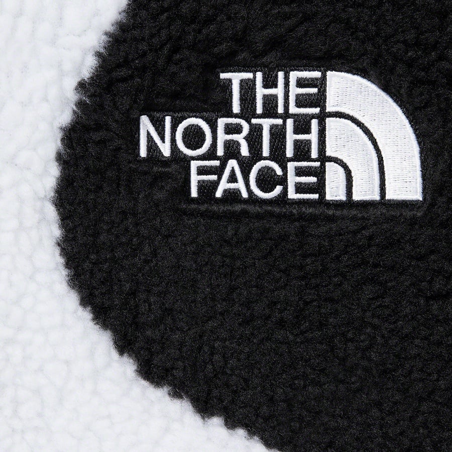 The North Face S Logo Hooded Fleece Jacket - fall winter 2020