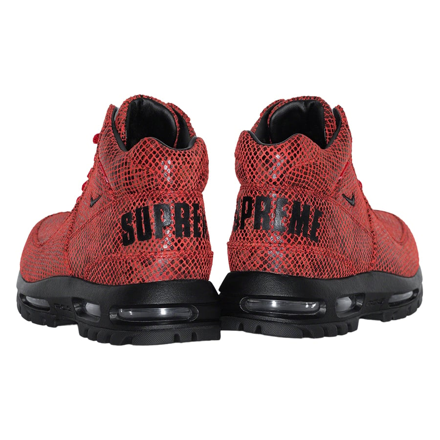 Details on Supreme Nike Air Max Goadome  from fall winter
                                                    2020 (Price is $190)