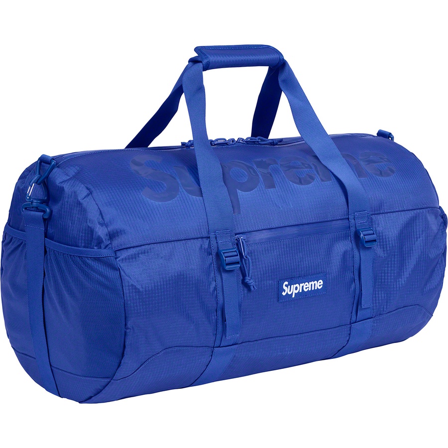 Details on Duffle Bag Royal from spring summer 2021 (Price is $148)