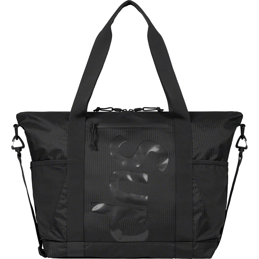 Details on Zip Tote Black from spring summer
                                                    2021 (Price is $118)