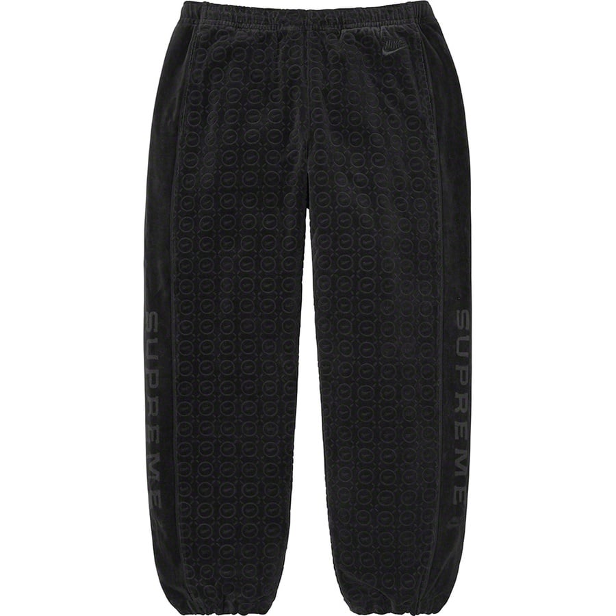 Details on Supreme Nike Velour Track Pant Black from spring summer
                                                    2021 (Price is $138)