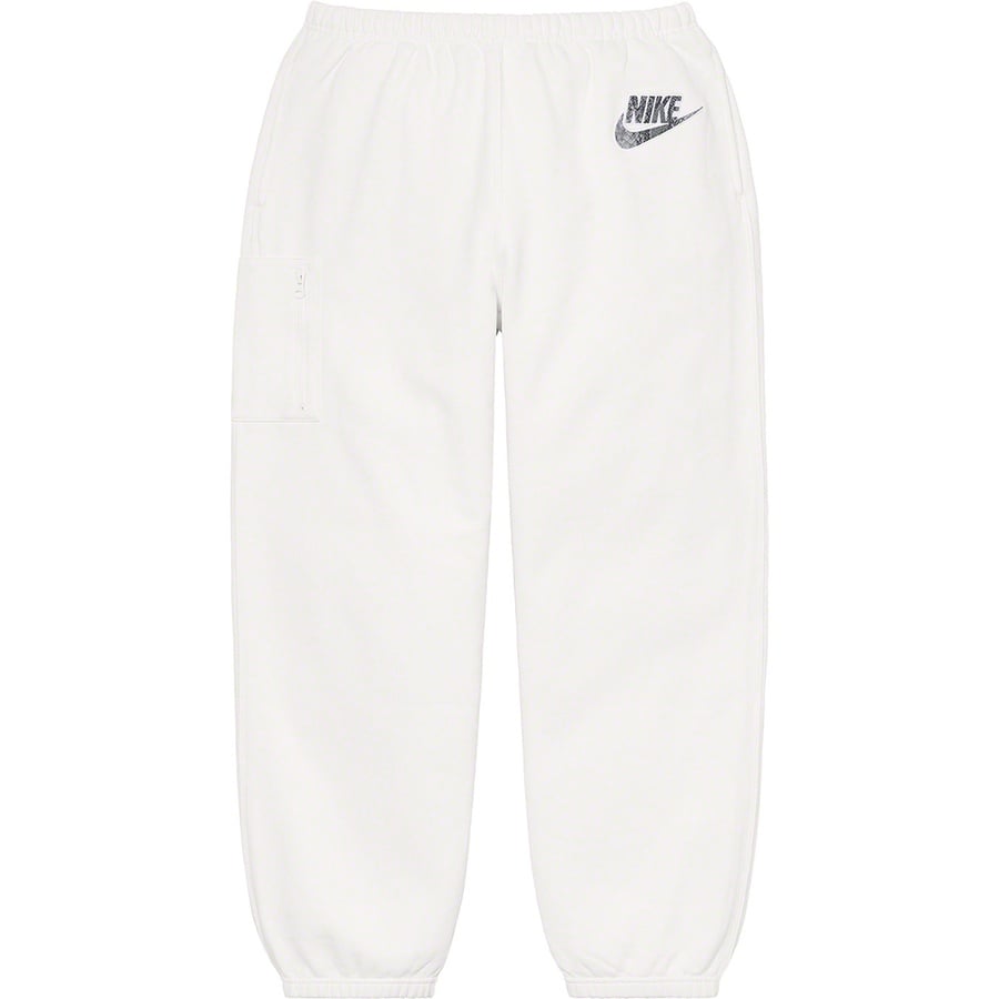 Details on Supreme Nike Cargo Sweatpant White from spring summer
                                                    2021 (Price is $138)