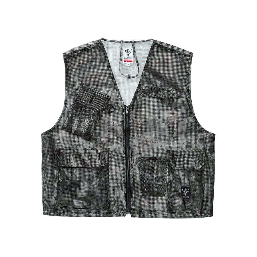 Details on Supreme SOUTH2 WEST8 Bush Vest  from spring summer
                                                    2021 (Price is $218)