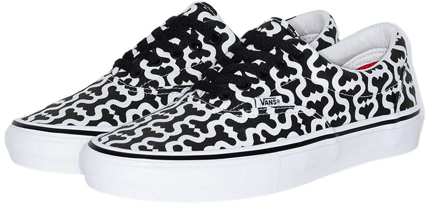 supreme vans monogram s logo low black Size 8.5