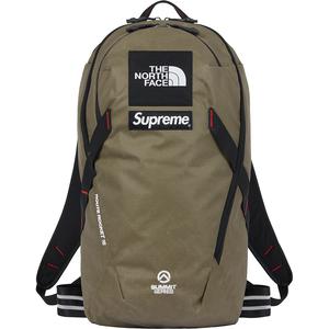 Supreme®/The North Face® Summit Series Outer Tape Seam 
