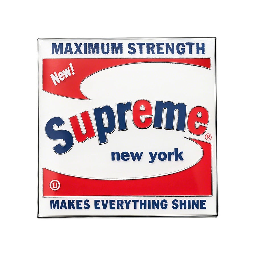 Details on Shine Pin White from spring summer 2021 (Price is $8)