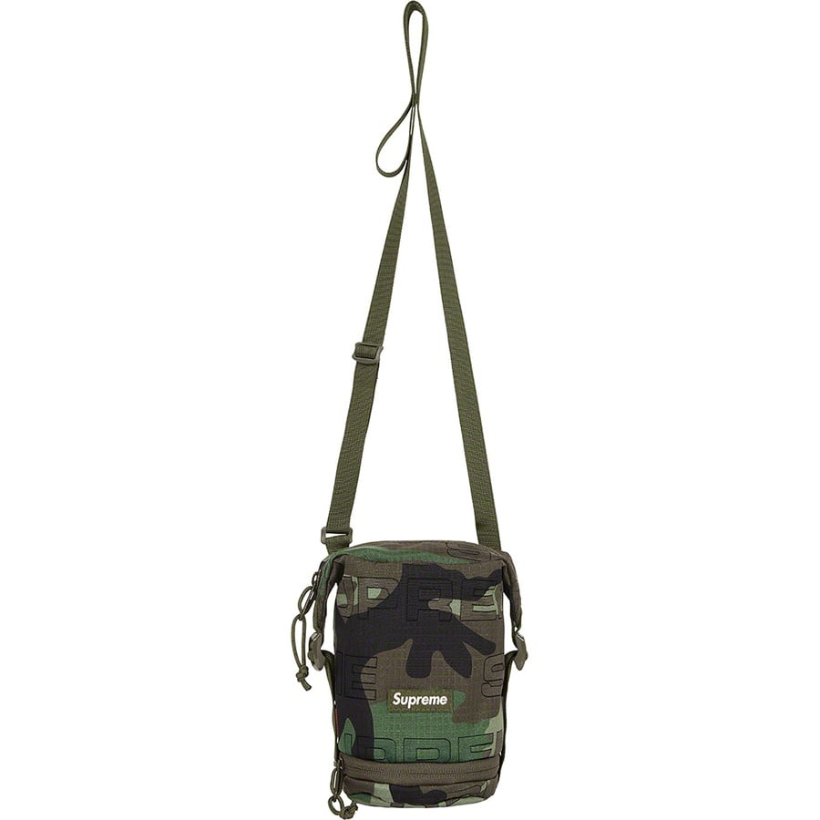 Details on Neck Pouch Woodland Camo from fall winter
                                                    2021 (Price is $38)