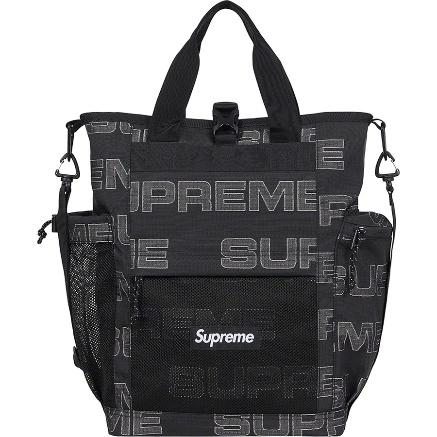 Details on Utility Tote Black from fall winter
                                                    2021 (Price is $118)
