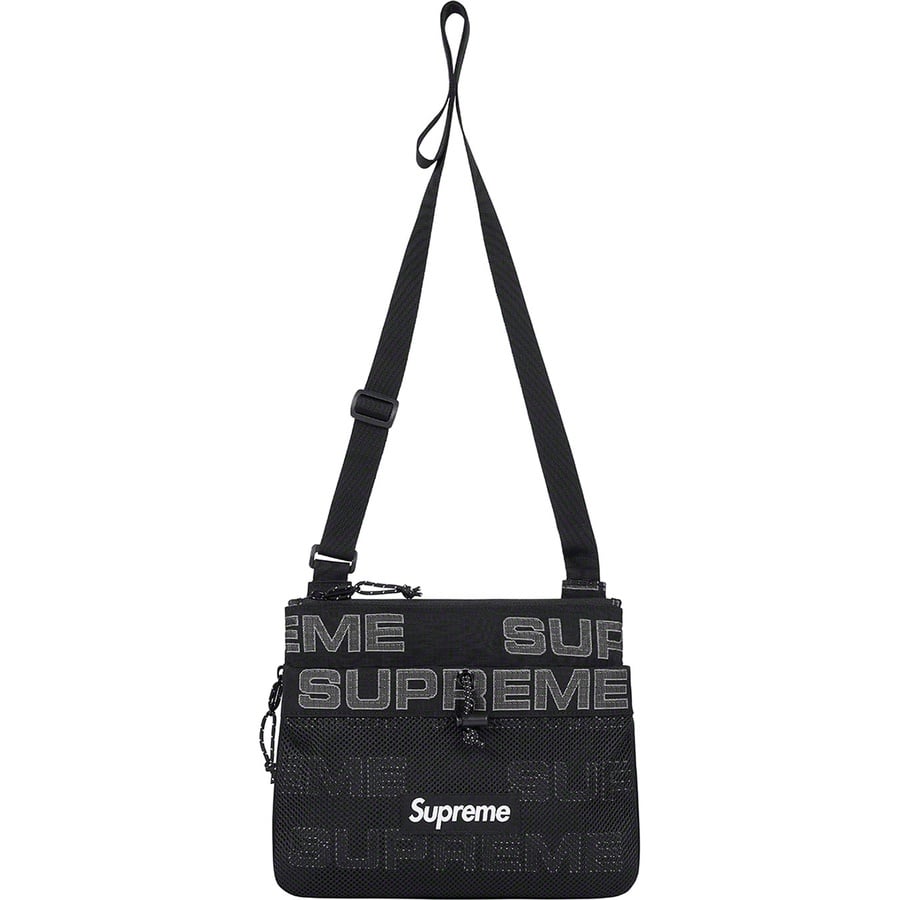 Details on Side Bag Black from fall winter
                                                    2021 (Price is $54)