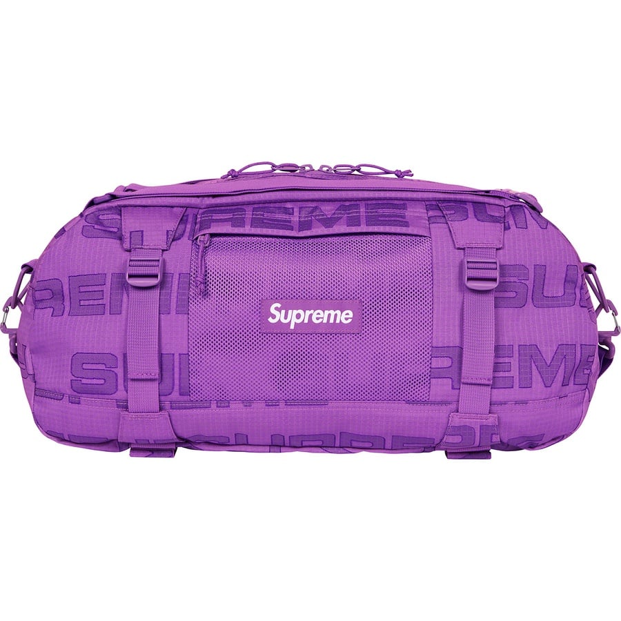 Details on Duffle Bag Purple from fall winter 2021 (Price is $148)