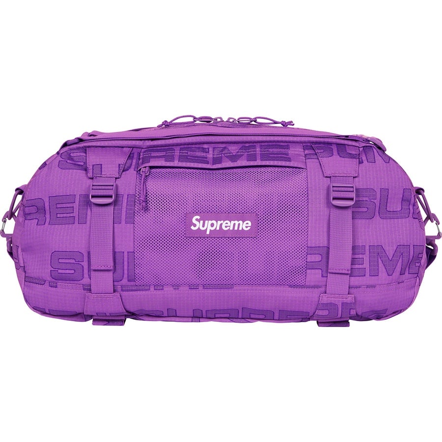 Details on Duffle Bag Purple from fall winter
                                                    2021 (Price is $148)