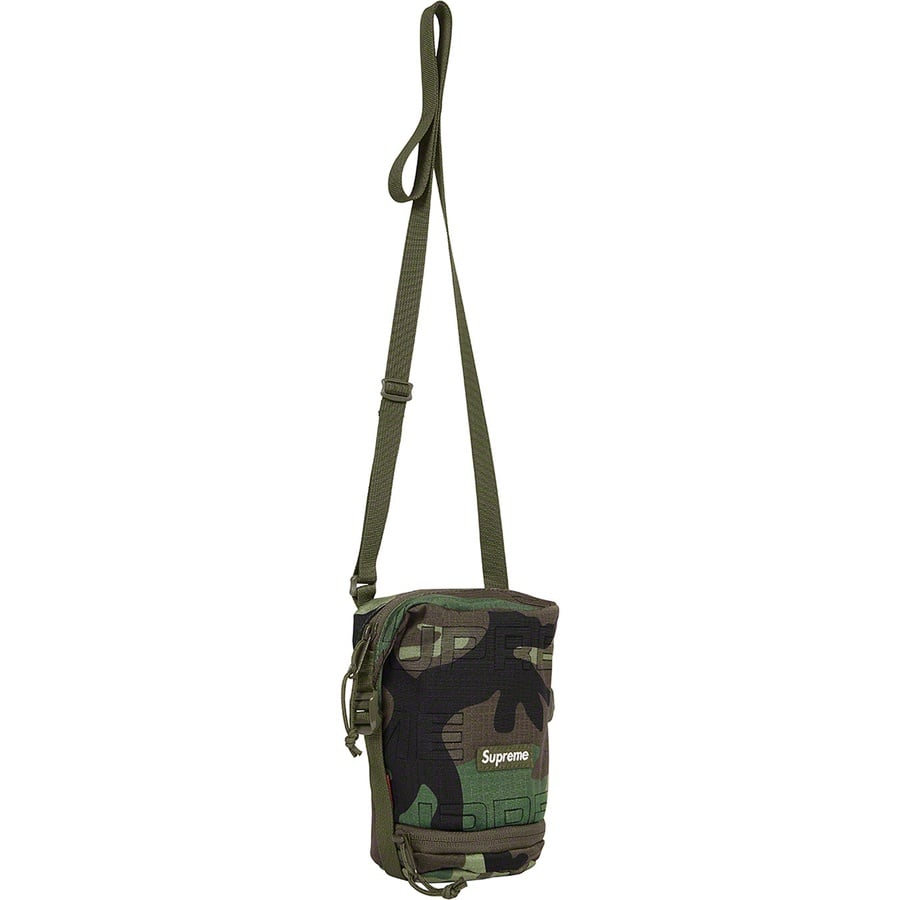 Details on Neck Pouch Woodland Camo from fall winter
                                                    2021 (Price is $38)