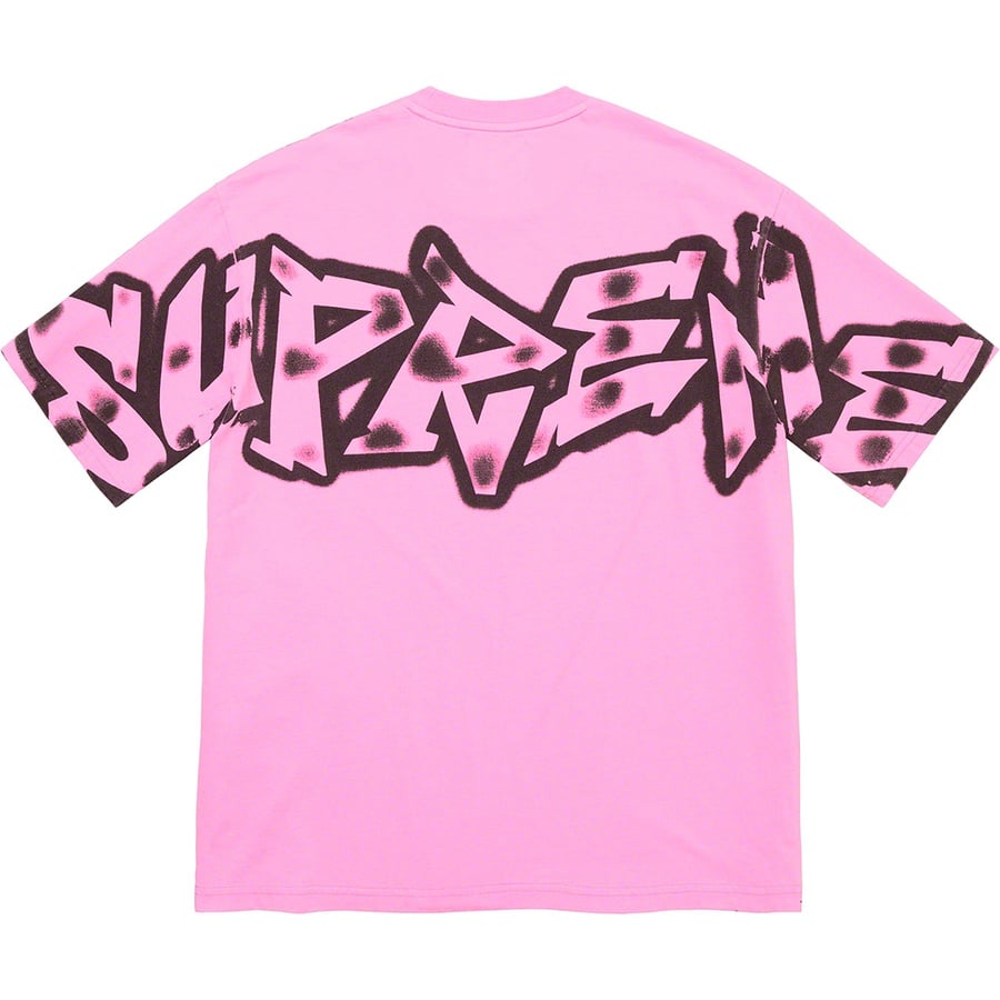 Details on Supreme New York Yankees™Airbrush S S Top Pink from fall winter 2021 (Price is $110)