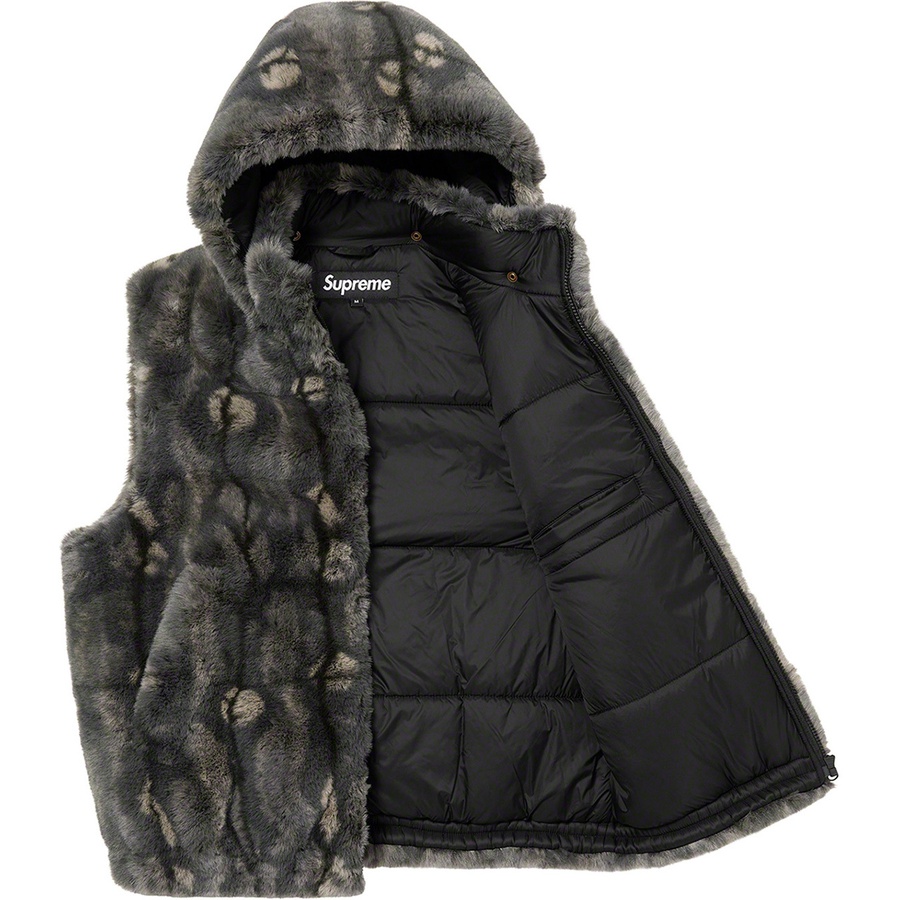 Details on Faux Fur Hooded Vest Black from fall winter
                                                    2021 (Price is $288)