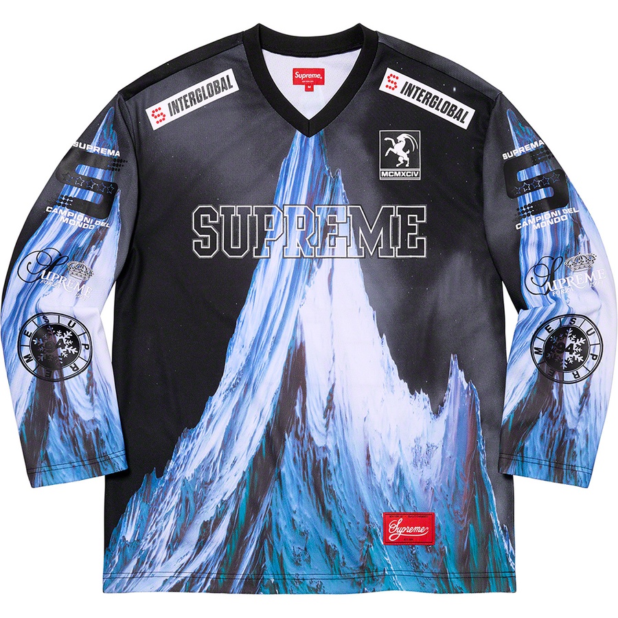 Details on Mountain Hockey Jersey Black from fall winter
                                                    2021 (Price is $128)