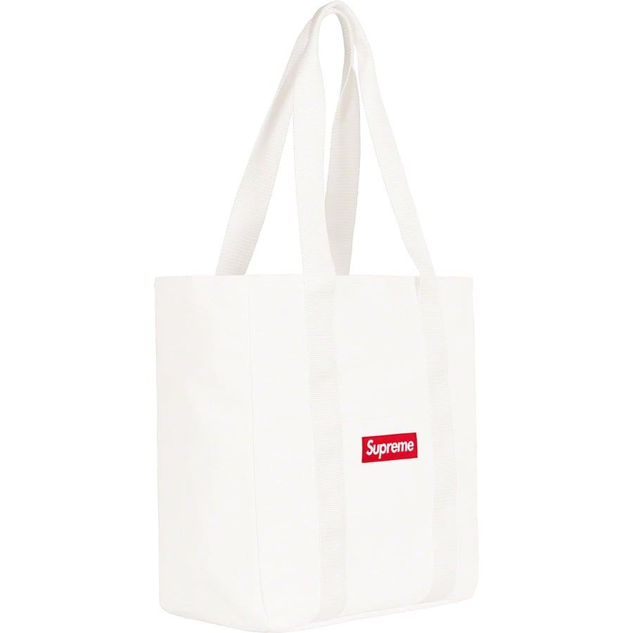 Details on Canvas Tote White from fall winter
                                                    2021 (Price is $78)