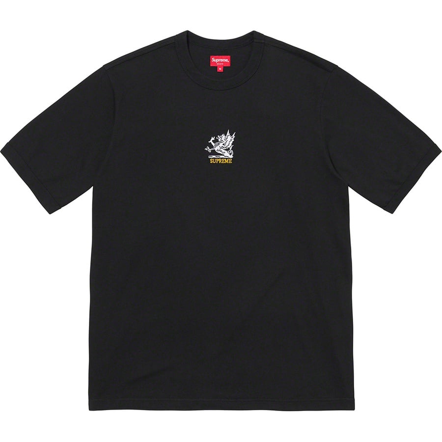 Details on Dragon Ringer Tee Black from fall winter 2021 (Price is $68)