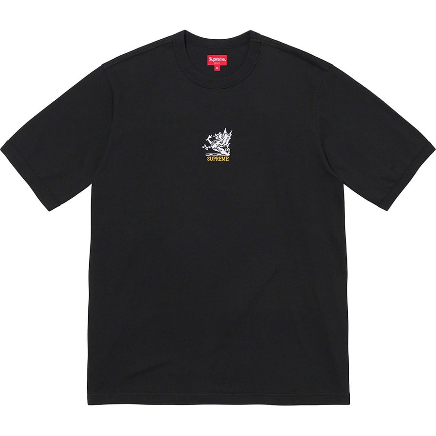 Details on Dragon Ringer Tee Black from fall winter
                                                    2021 (Price is $68)