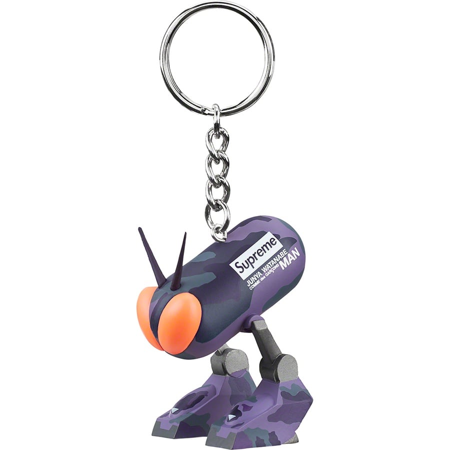 Details on Supreme JUNYA WATANABE COMME des GARÇONS MAN Bug Keychain Purple Camo from fall winter
                                                    2021 (Price is $32)
