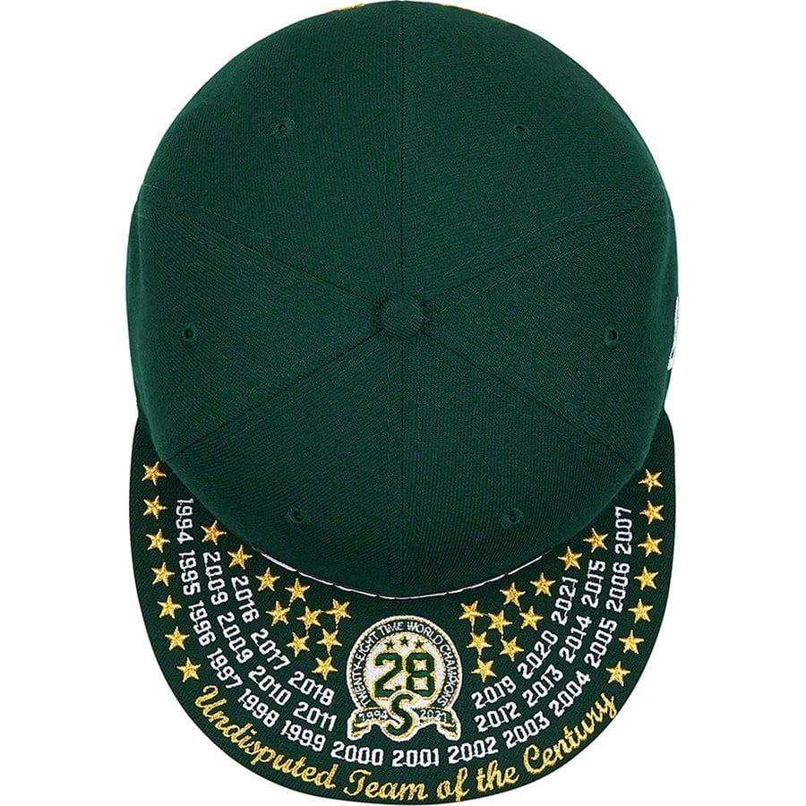 Details on Undisputed Box Logo New Era Dark Green from fall winter
                                                    2021 (Price is $54)