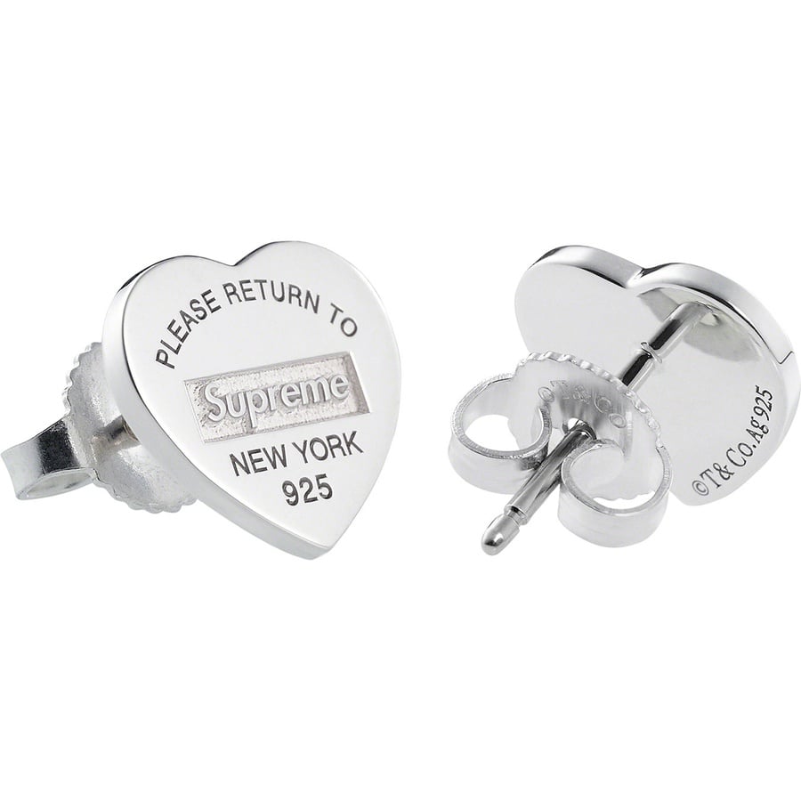 Details on Supreme Tiffany & Co. Return to Tiffany Heart Tag Stud Earrings (Set of 2) Silver from fall winter
                                                    2021 (Price is $300)