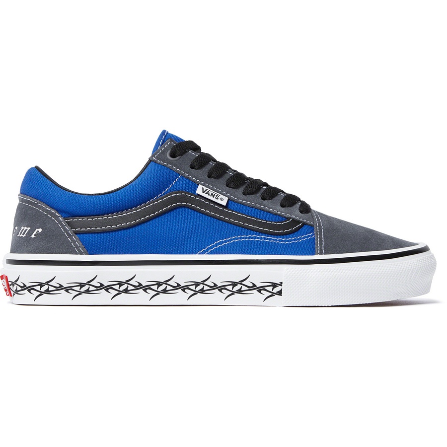 Details on Supreme Vans Old Skool Royal from fall winter
                                                    2021 (Price is $98)