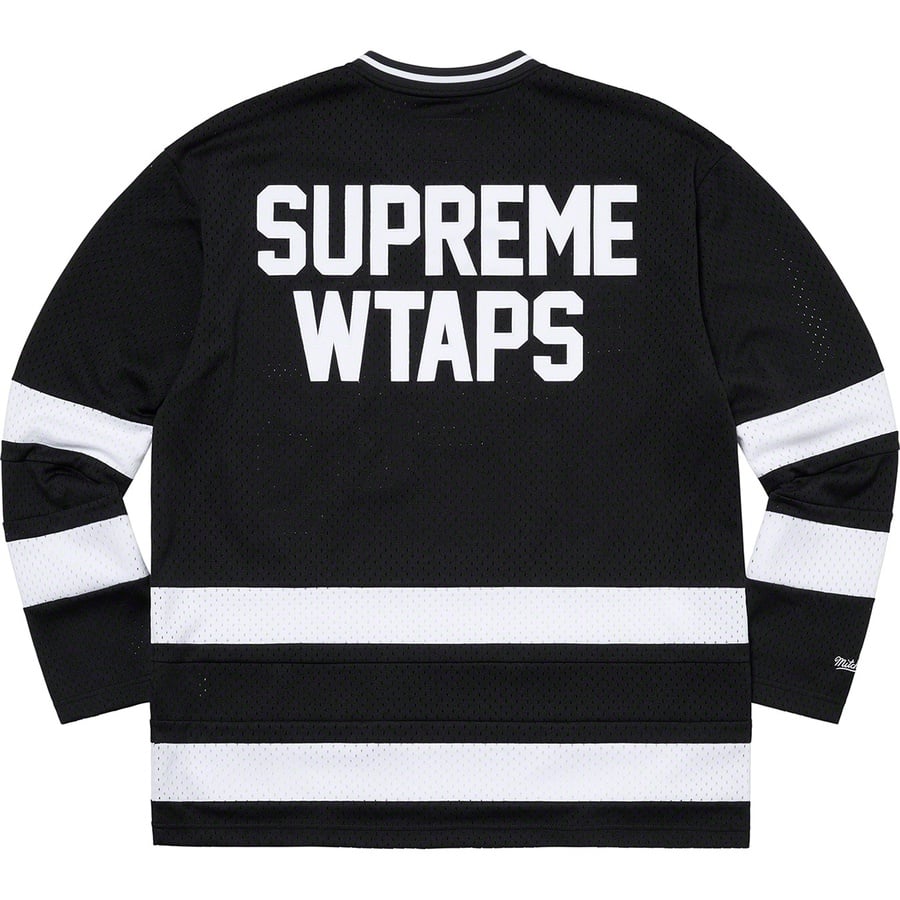 Details on Supreme WTAPS Mitchell & Ness Hockey Jersey Black from fall winter
                                                    2021 (Price is $148)