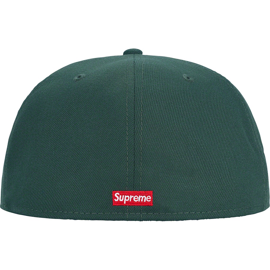 Details on Eyes New Era Dark Green from fall winter
                                                    2021 (Price is $54)