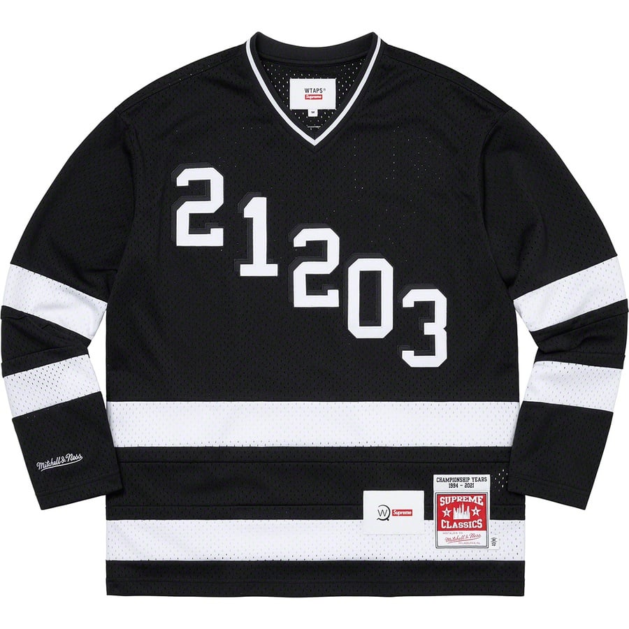 Details on Supreme WTAPS Mitchell & Ness Hockey Jersey Black from fall winter
                                                    2021 (Price is $148)