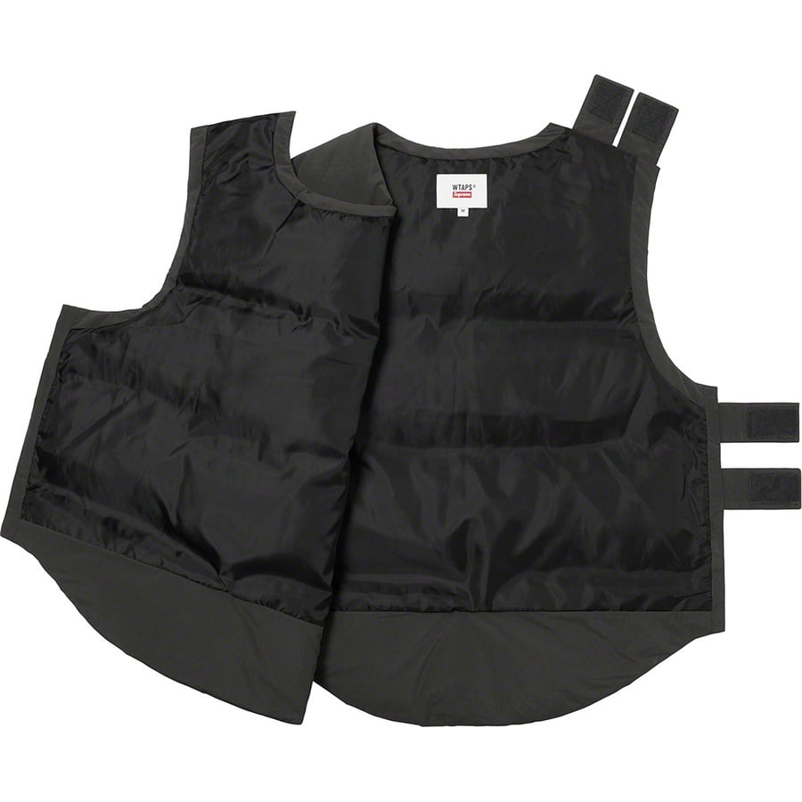 Details on Supreme WTAPS Tactical Down Vest Black from fall winter
                                                    2021 (Price is $198)