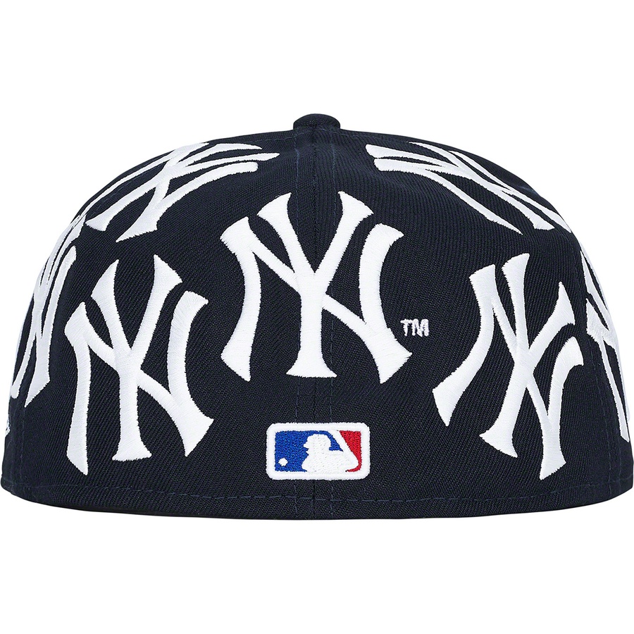 Details on Supreme New York Yankees™ Box Logo New Era Navy from fall winter 2021 (Price is $68)