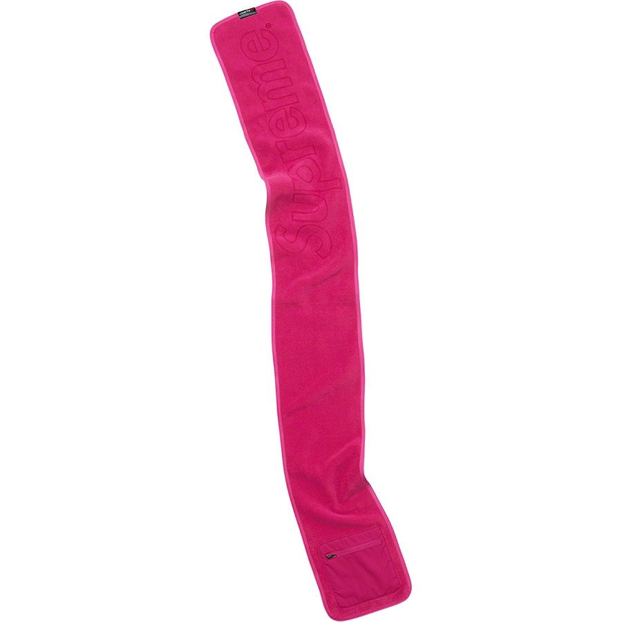 Details on Polartec Pocket Scarf Magenta from fall winter 2021 (Price is $48)