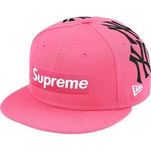 New York Yankees™ Box Logo New Era - fall winter 2021 - Supreme
