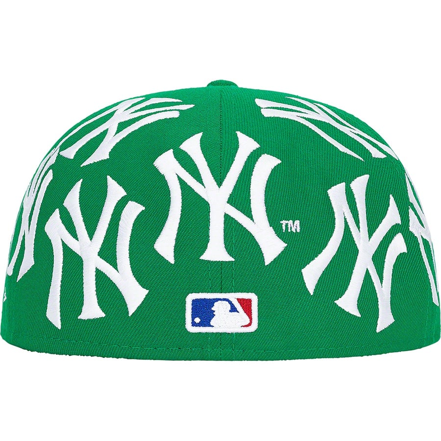 Details on Supreme New York Yankees™ Box Logo New Era Green from fall winter 2021 (Price is $68)