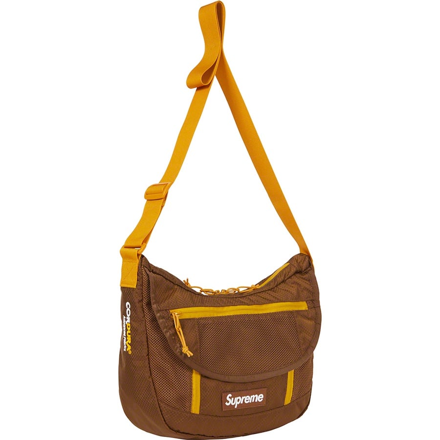 Details on Small Messenger Bag Brown from spring summer
                                                    2022 (Price is $98)