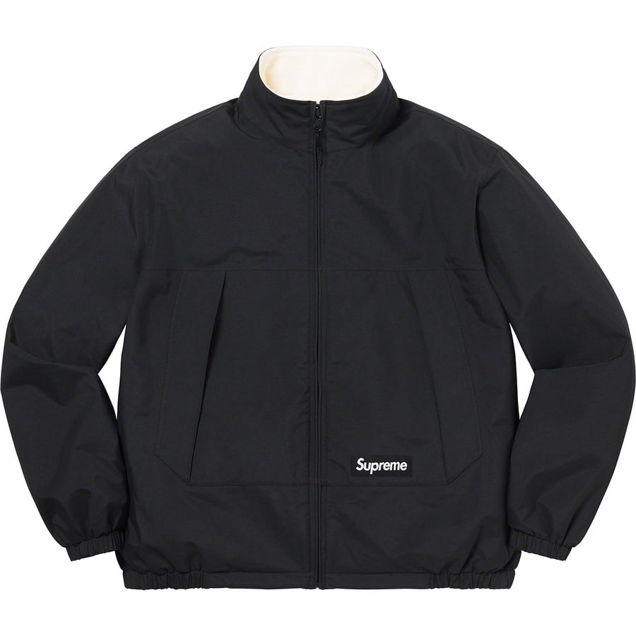 Details on GORE-TEX Reversible Polartec Lined Jacket Black from spring summer 2022 (Price is $268)