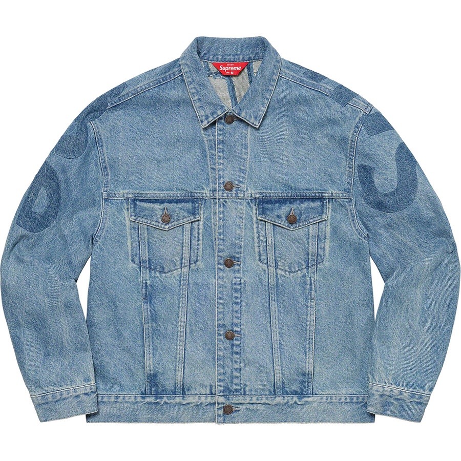 Details on Inset Logo Denim Trucker Jacket Washed Blue from spring summer
                                                    2022 (Price is $278)