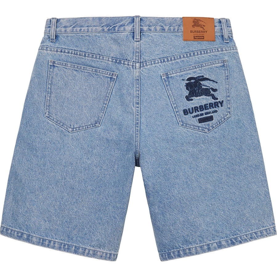 Details on Supreme Burberry Denim Short Washed Blue from spring summer
                                                    2022 (Price is $168)