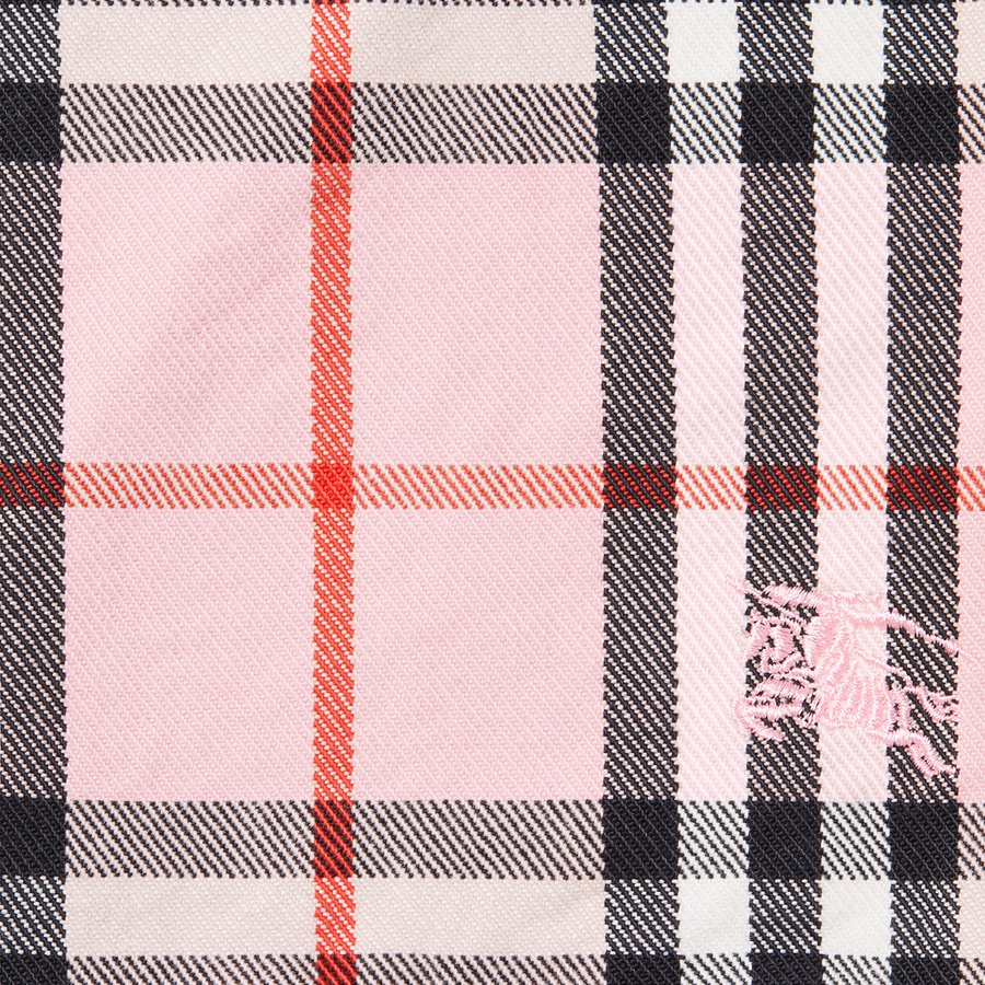 Details on Supreme Burberry Denim Short Pink from spring summer
                                                    2022 (Price is $168)