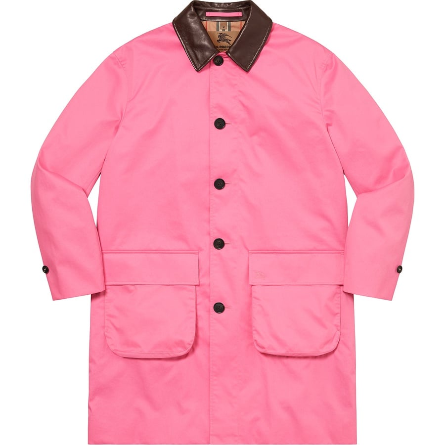 Details on Supreme Burberry Leather Collar Trench Pink from spring summer 2022 (Price is $998)