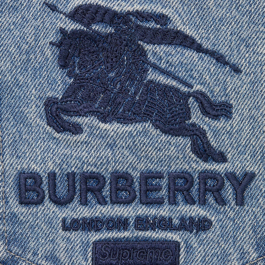 Details on Supreme Burberry Regular Jean Washed Blue from spring summer
                                                    2022 (Price is $198)