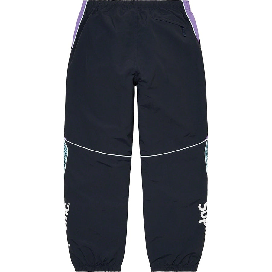 Details on Supreme Umbro Track Pant Navy from spring summer
                                                    2022 (Price is $158)