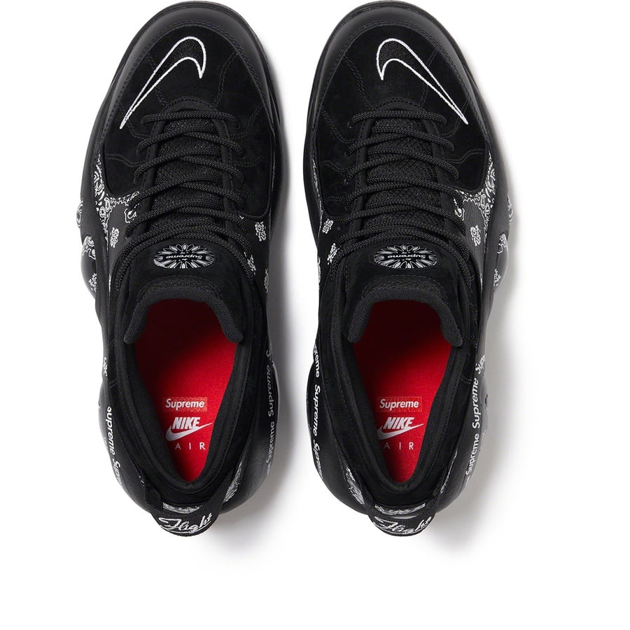 Details on Supreme Nike Zoom Air Flight 95 Black from spring summer
                                                    2022 (Price is $178)