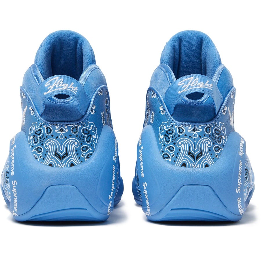 Details on Supreme Nike Zoom Air Flight 95 Light Blue from spring summer
                                                    2022 (Price is $178)