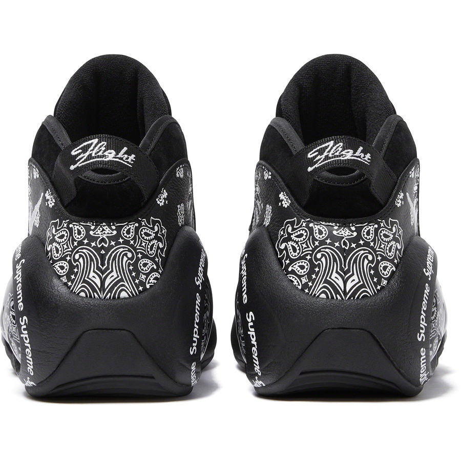 Details on Supreme Nike Zoom Air Flight 95 Black from spring summer
                                                    2022 (Price is $178)