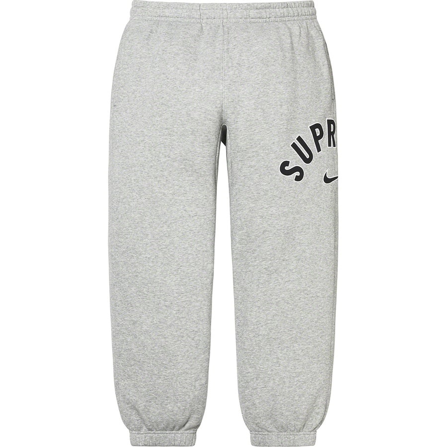 Details on Supreme Nike Arc Sweatpant Heather Grey from spring summer 2022 (Price is $138)