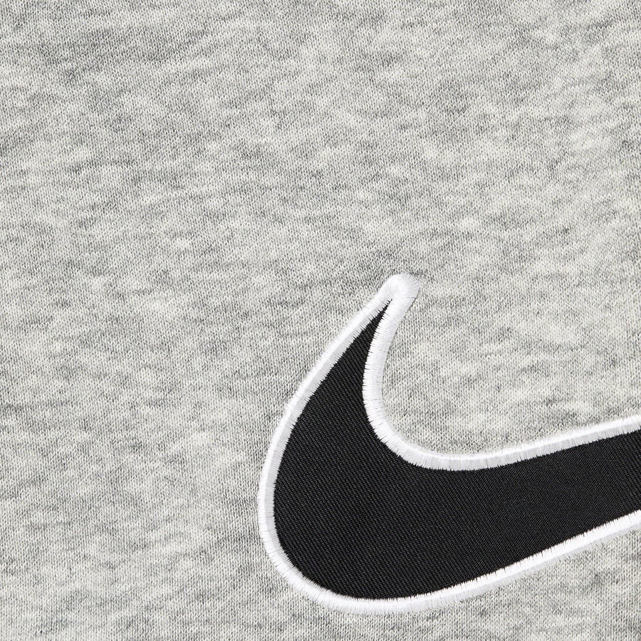 Details on Supreme Nike Arc Crewneck Heather Grey from spring summer 2022 (Price is $138)