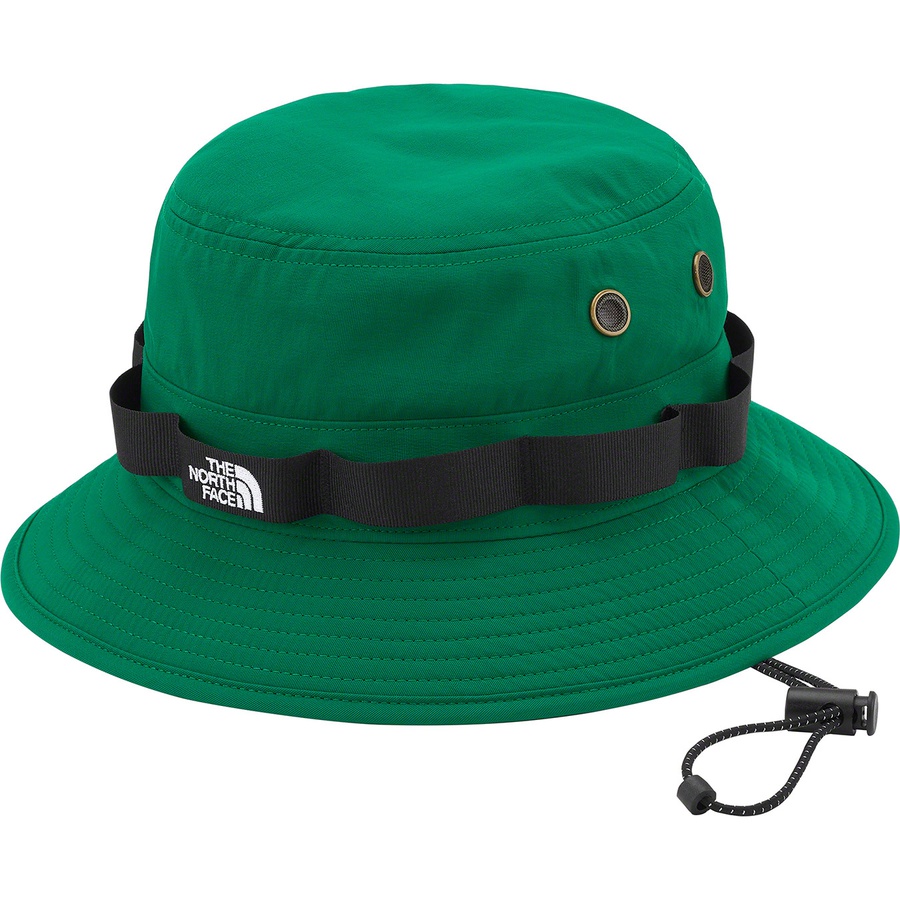 Details on Supreme The North Face Trekking Crusher Dark Green from spring summer 2022 (Price is $68)
