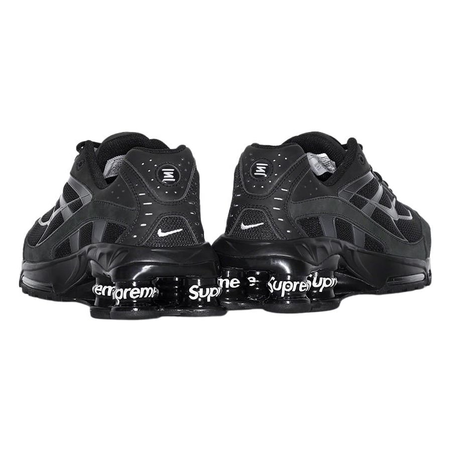 Details on Supreme Nike Shox Ride 2  from spring summer 2022 (Price is $188)