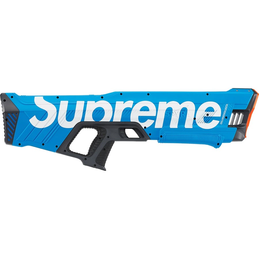 Details on Supreme SpyraTwo Water Blaster Blue from spring summer
                                                    2022 (Price is $228)
